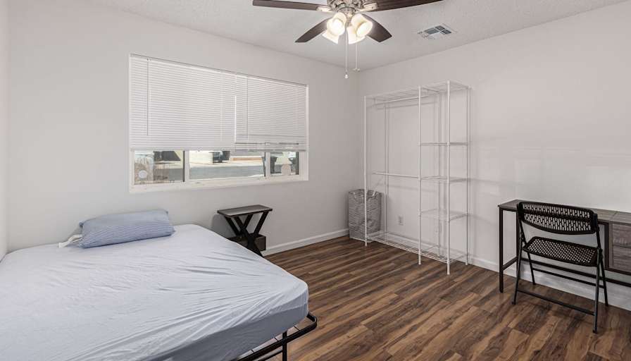 PadSplit's room