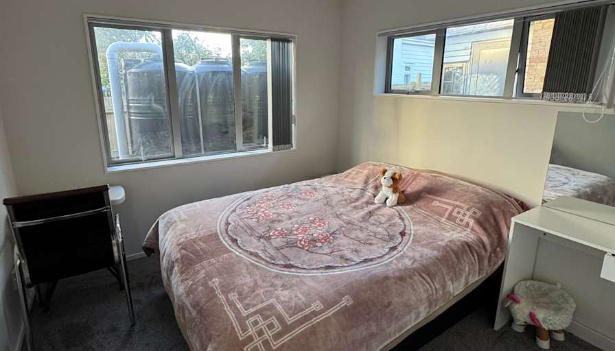 Shynal's room