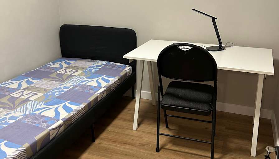 Stephen's room