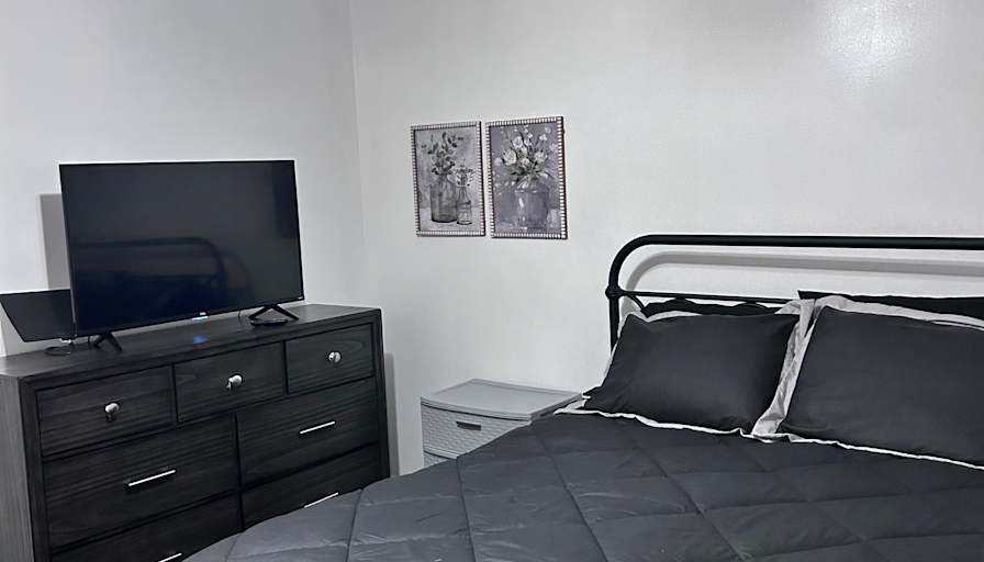 Tara's room