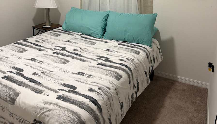 Carla's room
