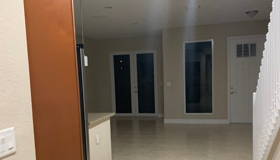 jahlela box's room