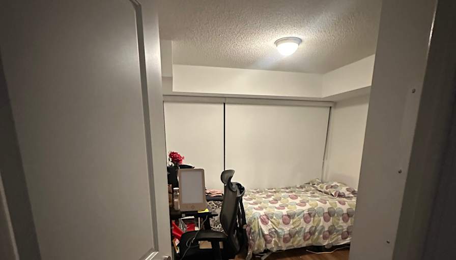 Samiha Ahmed's room