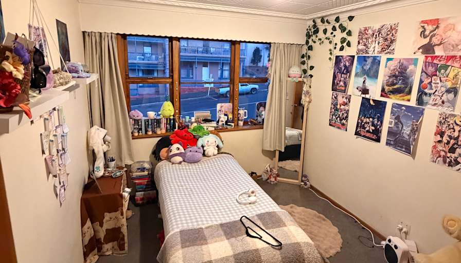 Sofia A.'s room