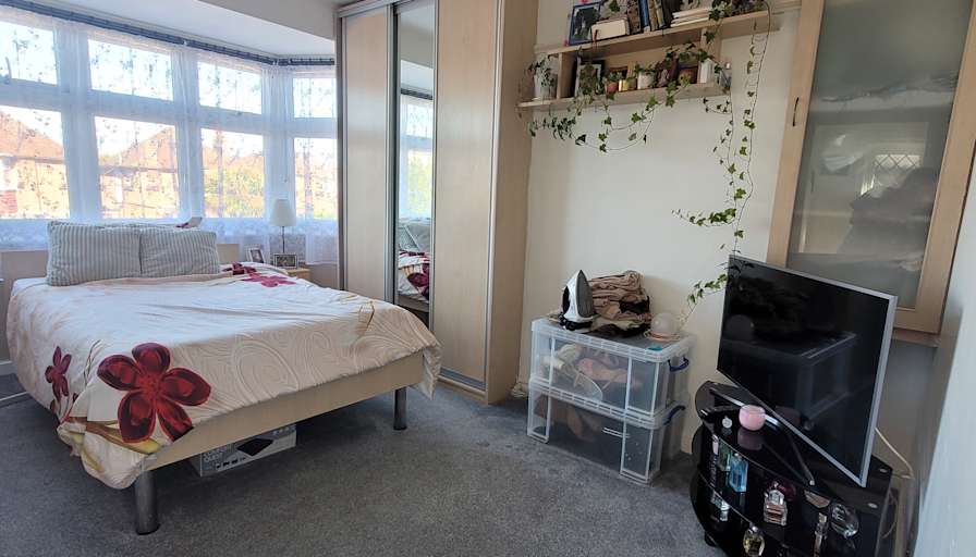 Kasha's room