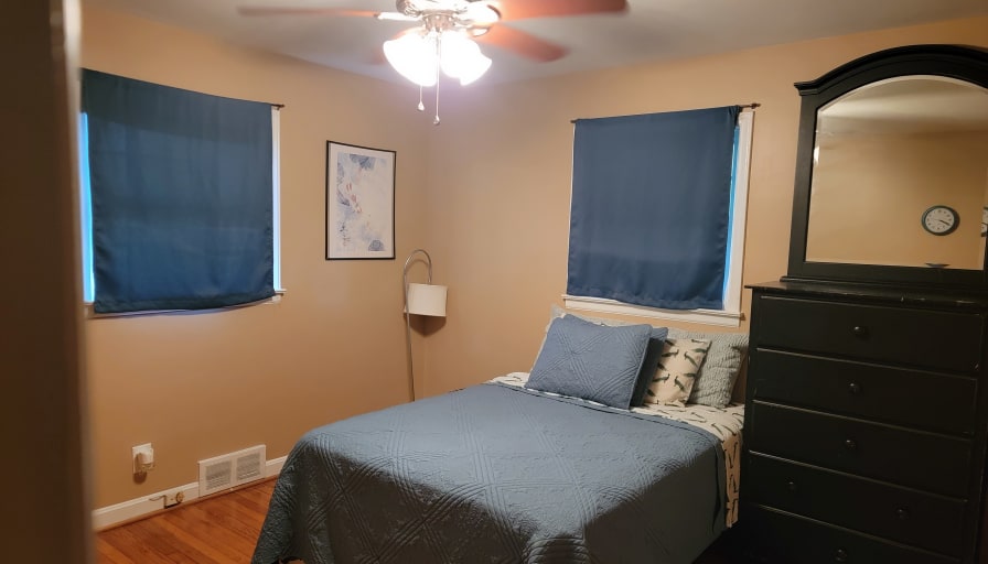Dia's room