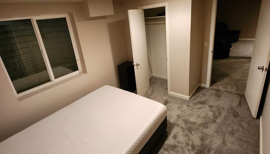 Max's room