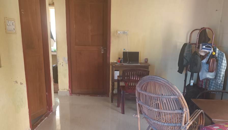 Bibin Das E D's room