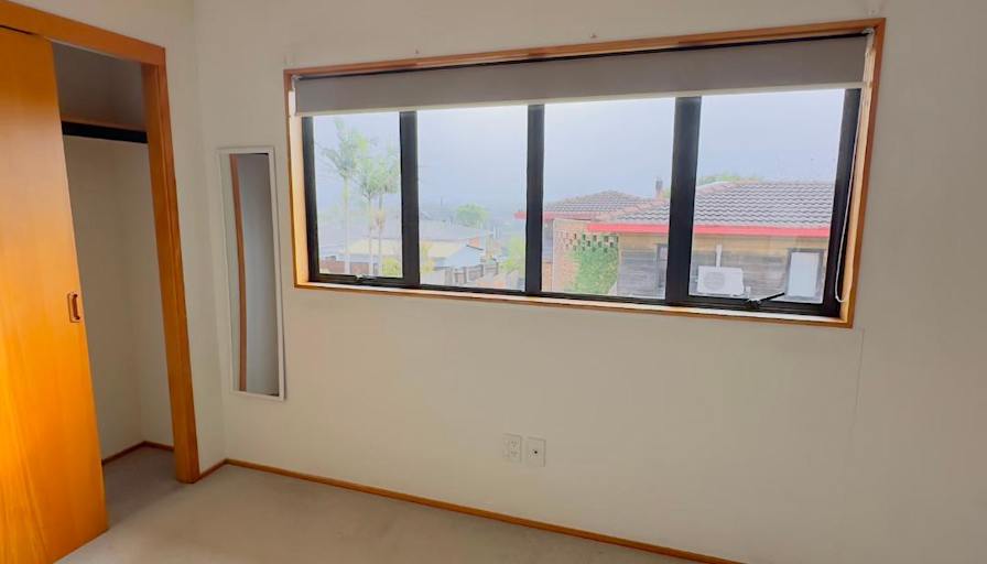 Harish's room