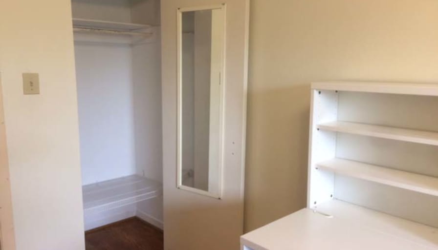 Ying's room