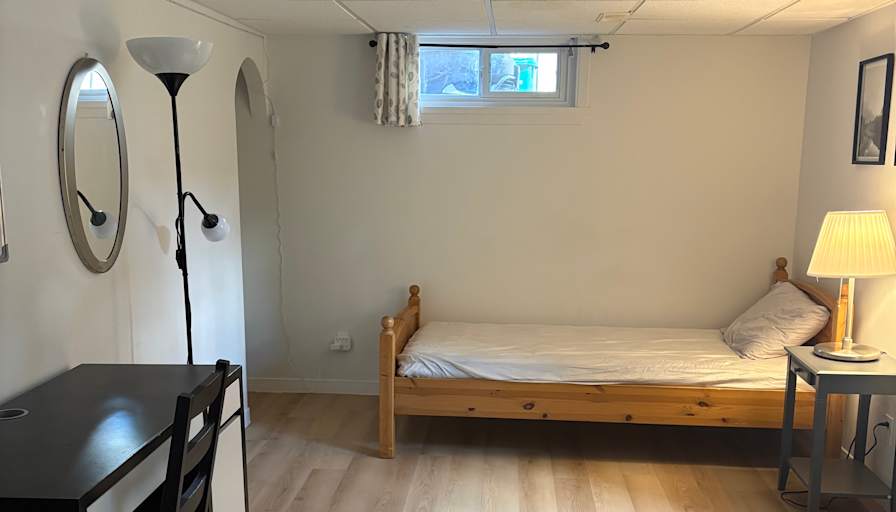 Stephanie's room