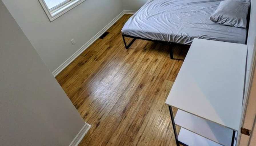 Student Rentals UWindsor's room