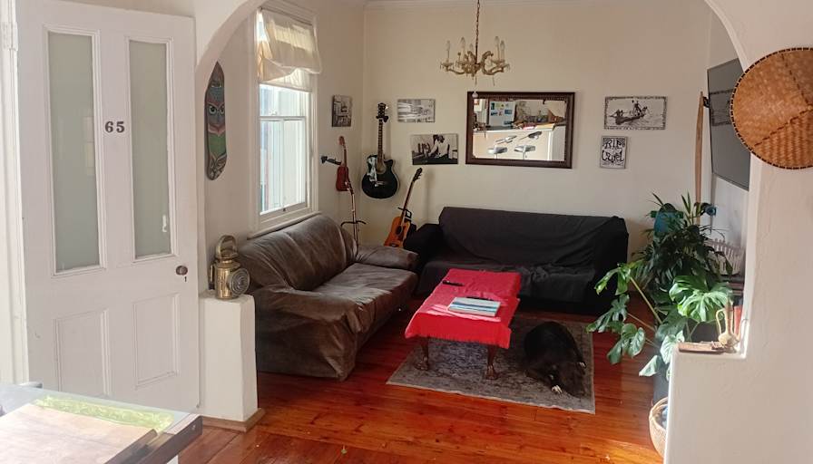 Dennis Ellis's room