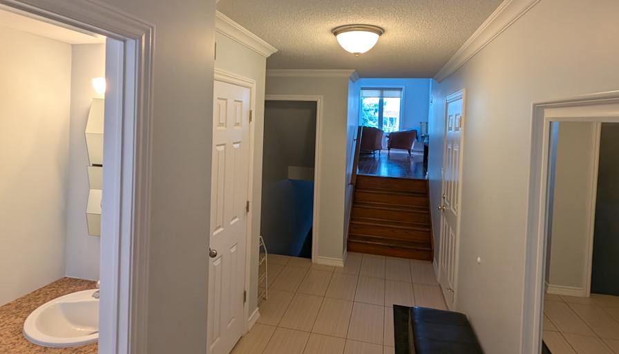 Glen's room
