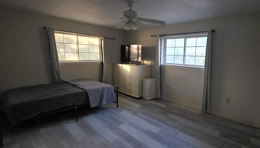 Veronica's room