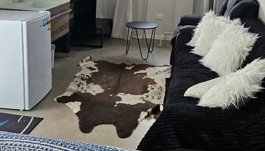 Karen Barakat's room