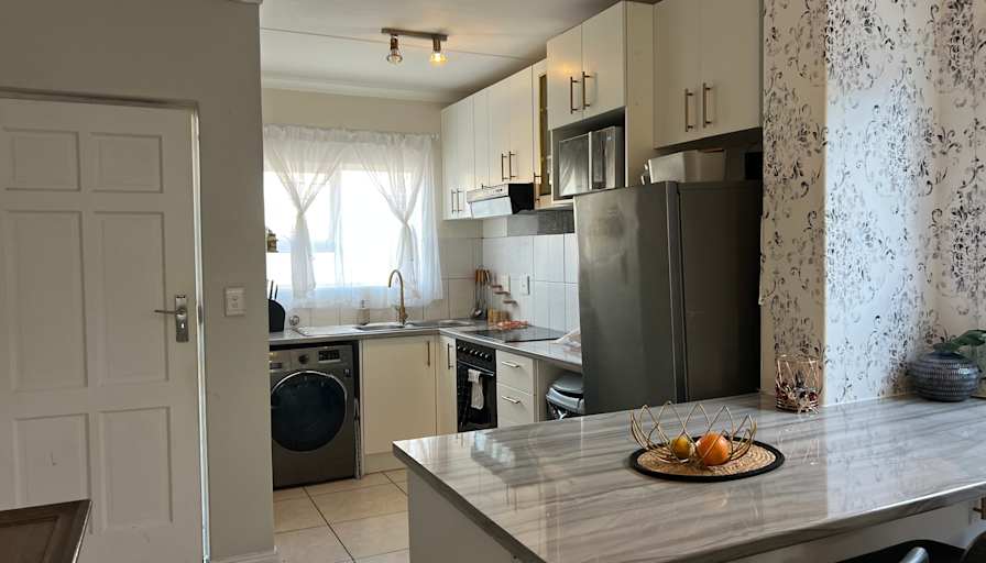 Sanelisiwe Noluthando Igboanugo's room