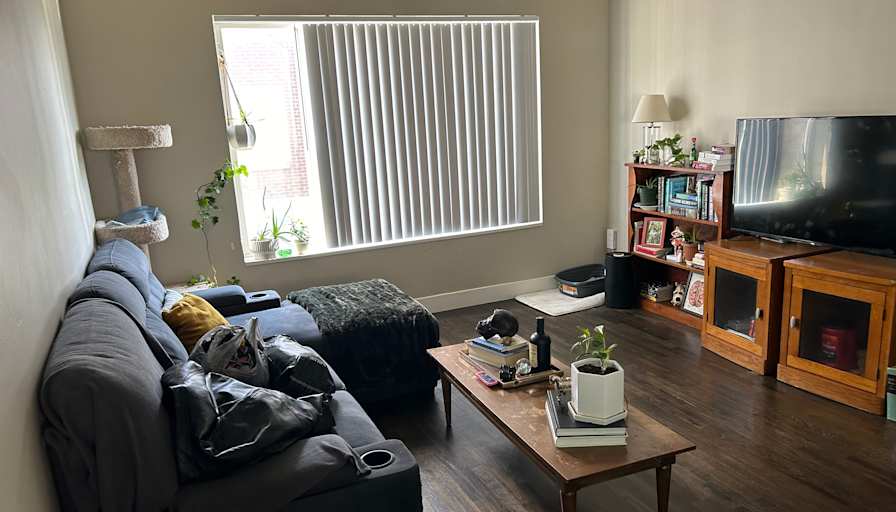 Gus's room