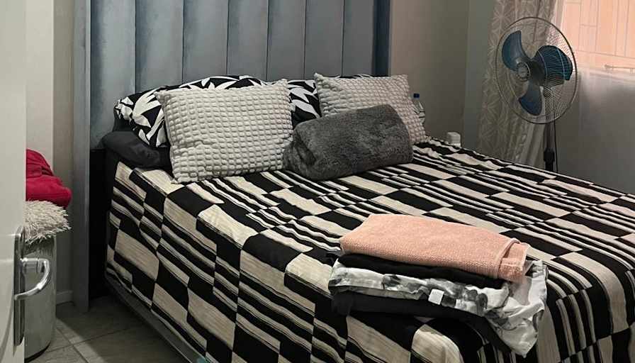 Mbalentle Poswa's room