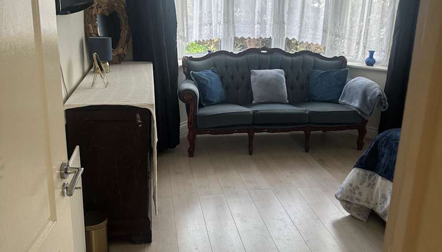 Anne's room