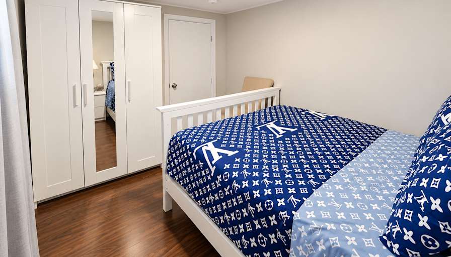 Caitlyn's room