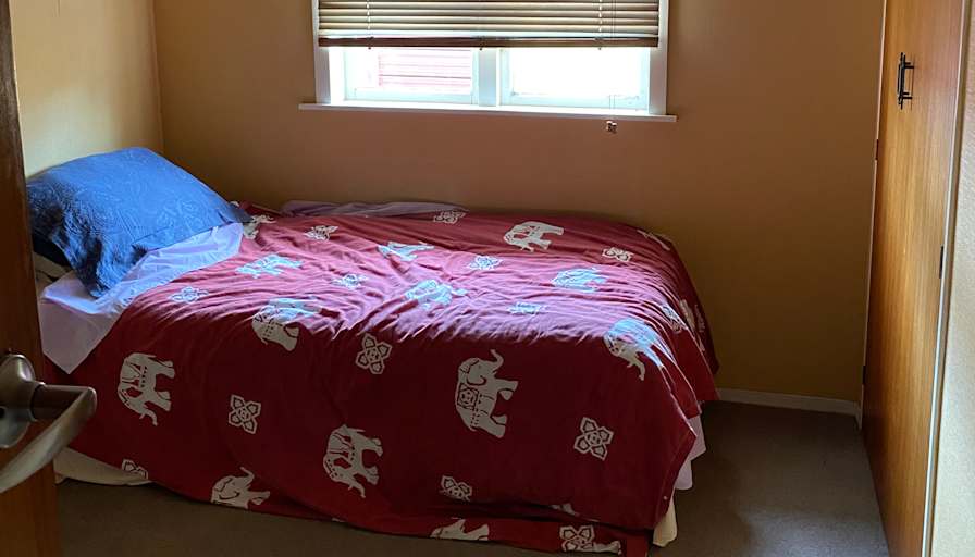 Dinah's room