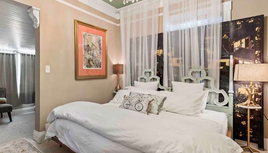 Cassandra's room