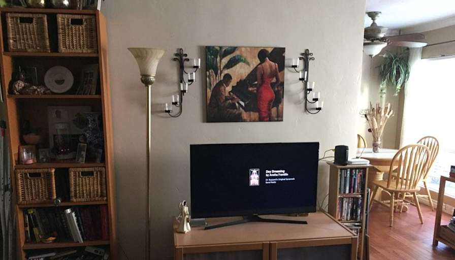 Flo's room