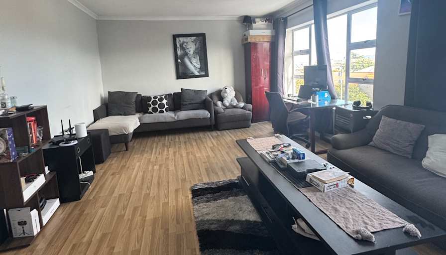 Ronard's room