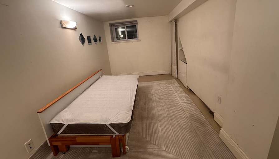 Julia's room