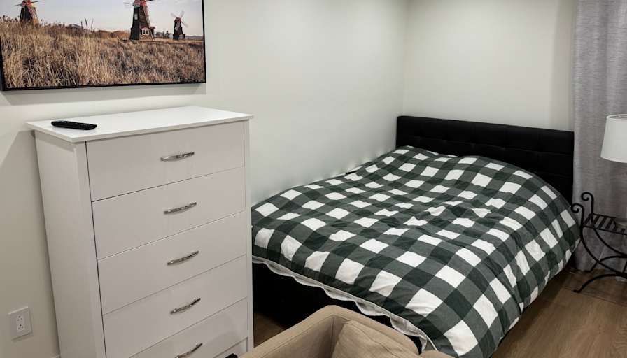 Niloofar's room