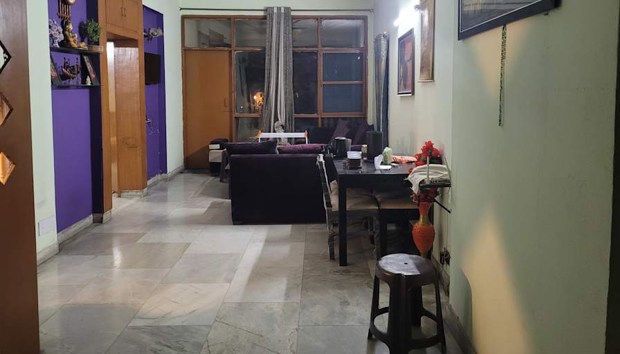 Vinit Singh's room