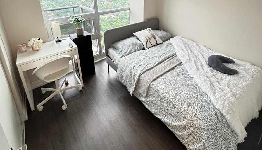 Innova's room
