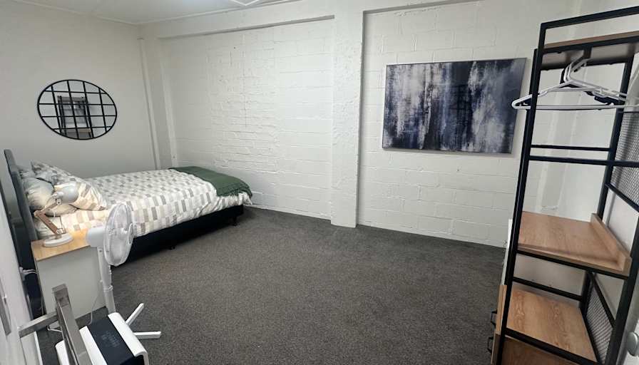 Krd Rental's room