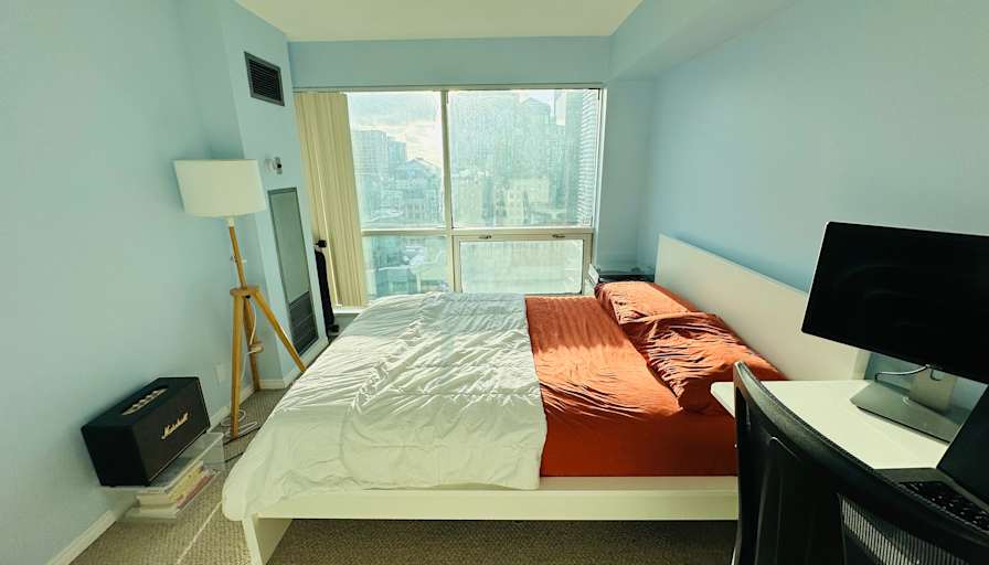 Anubhav's room