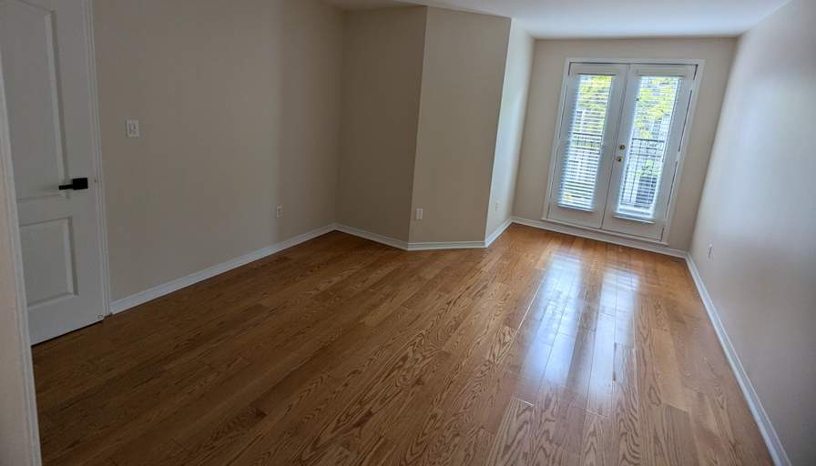Thomas's room