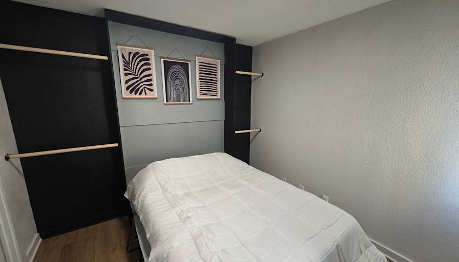 Ange's room
