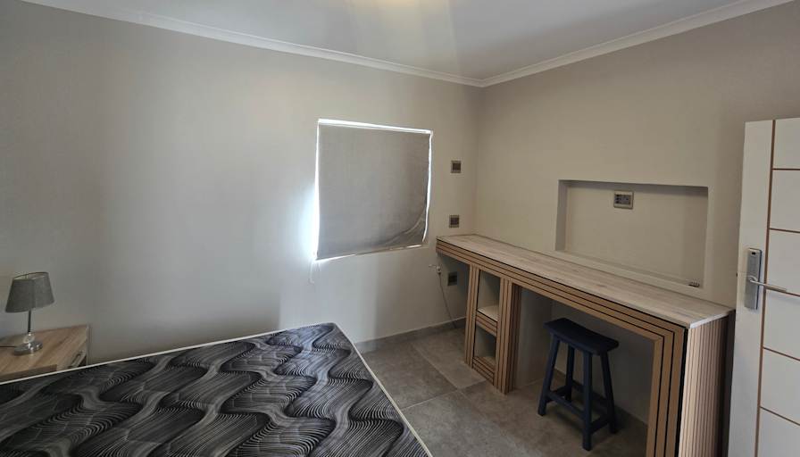 Donovan's room