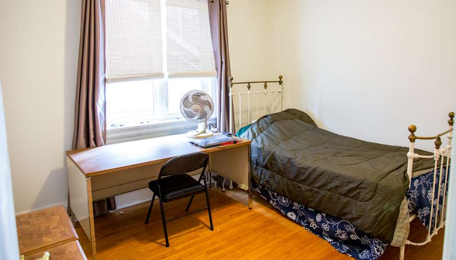 Marlowe Porter's room