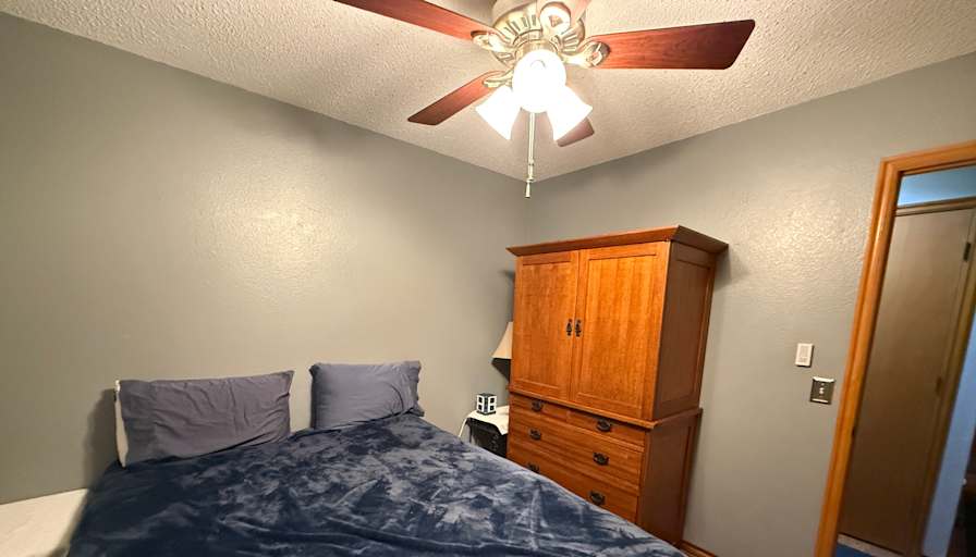 Beth Seltzer's room