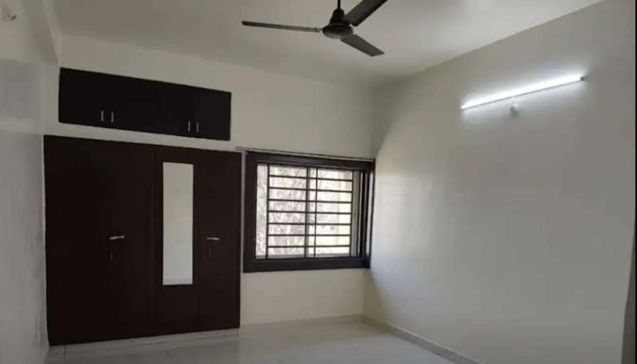 Mukul Tiwari's room