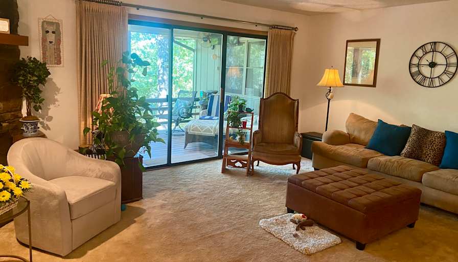 Laurie Lollar's room