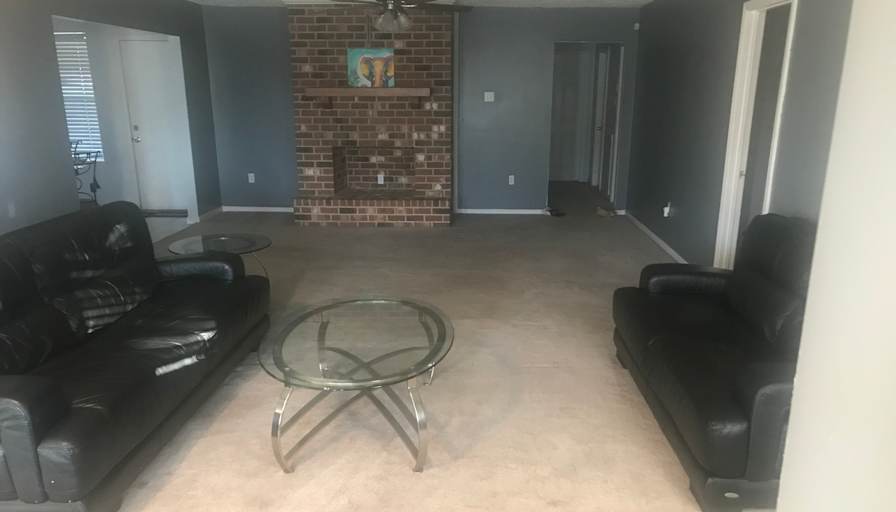 Larasha Gray's room