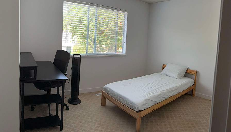 Nhi Chu's room