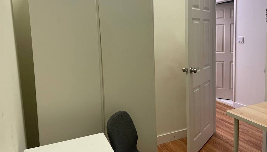 Robby's room