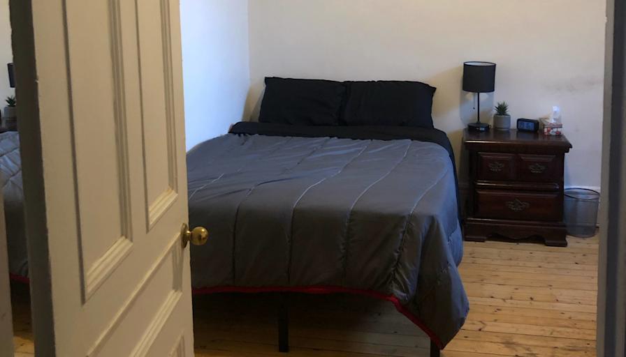 Dallas's room