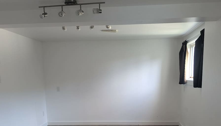 Alan Thorimbert's room