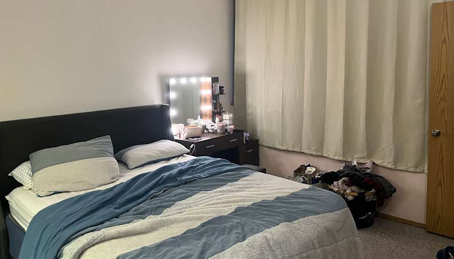 Kim's room