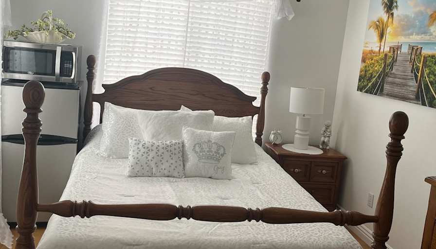 Vickie's room