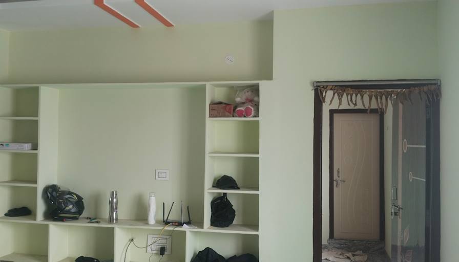 Shiva Kumar's room